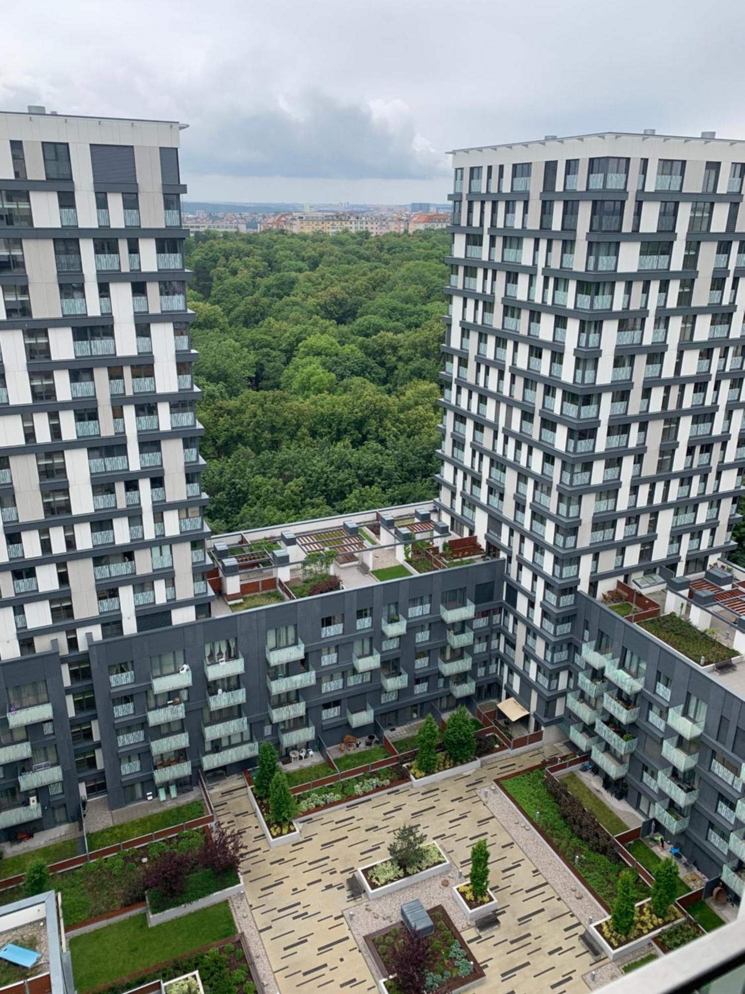 Apartments In Residence Garden Towers Prague Exterior photo